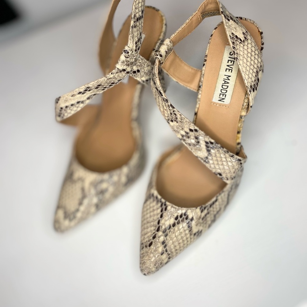 Steve Madden snake print heels - Picture 3 of 3